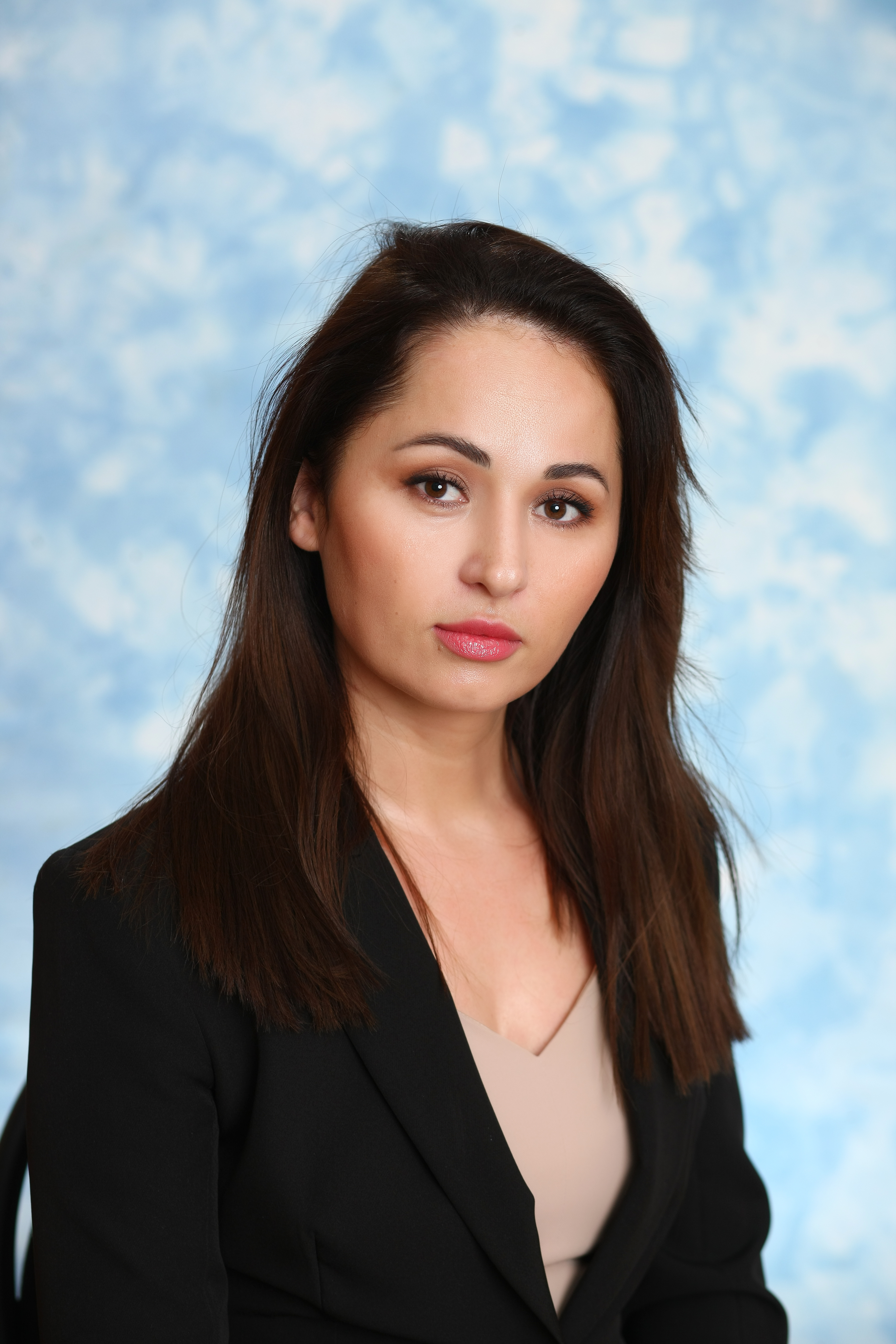 Учитель логопед Казанова Аминет Рустемовна.